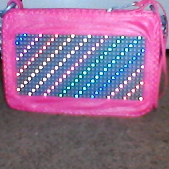 Project Mc2 Pixel Purse iphone conectable - Picture 5 of 5